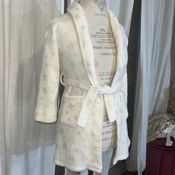 Wonder Nation ivory white silver sparkle star furry robe with belt pockets M 7-8 - Picture 2 of 8